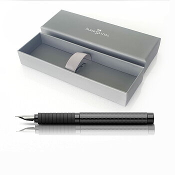 Kalligrafipenna Faber-Castell Essentio F Kol Svart