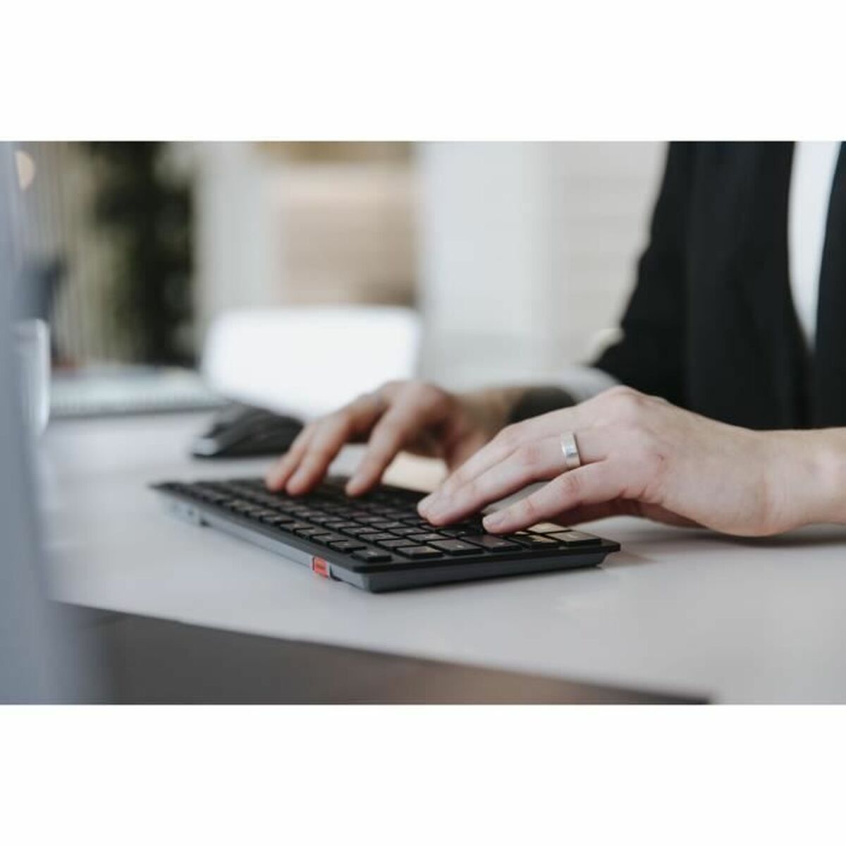 Tangentbord Cherry KW 9200 MINI Qwerty Spanska Svart - 3