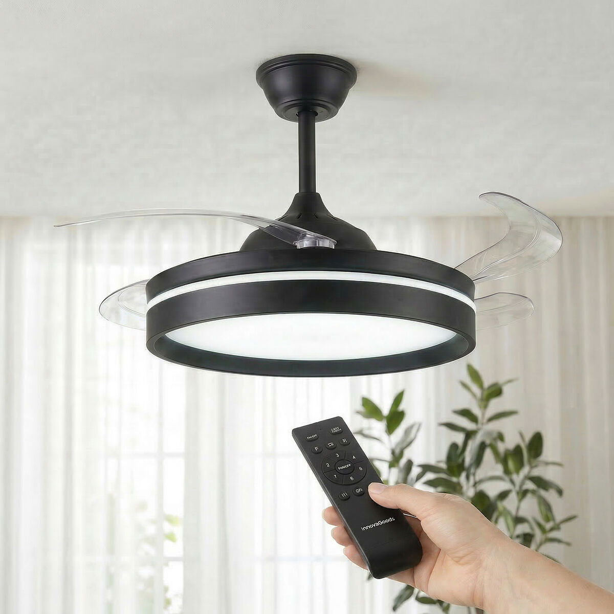 Takfläkt med LED-belysning, 4 infällbara blad och fjärrkontroll InnovaGoods