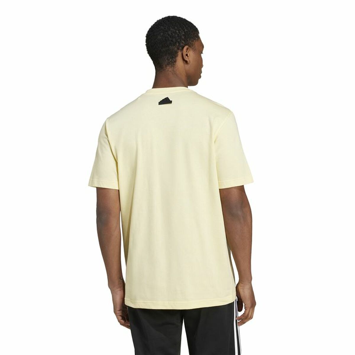 T-shirt med kortärm Herr Adidas House Of Tiro Summer Linear Graphic Gul - 3