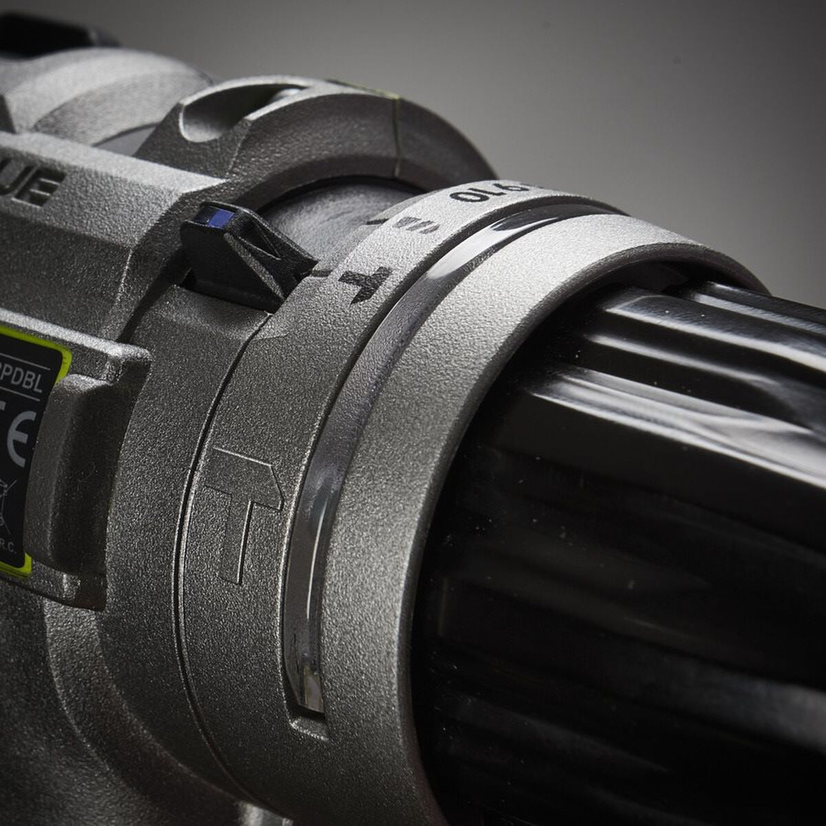 Borr/skruvdragare Ryobi 5133002438 90 W 60 Nm - 5