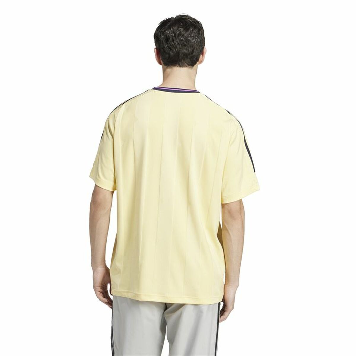 T-shirt med kortärm Herr Adidas House Of Tiro Jacquard Gul - 3