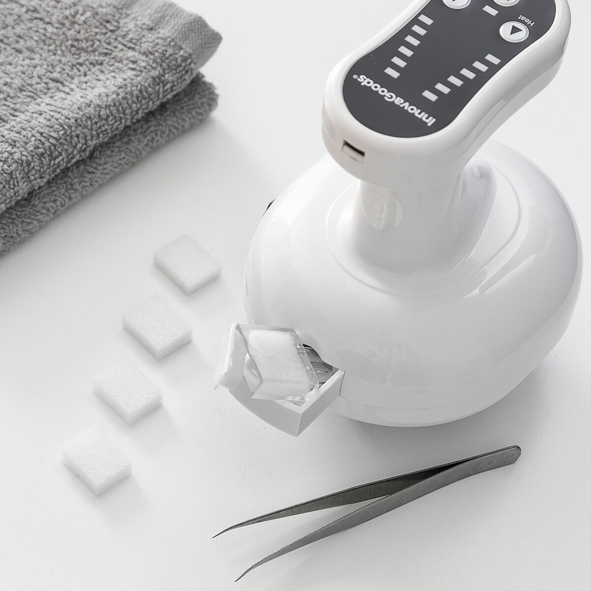 Uppladdningsbar och cellulitmotverkande sug- och massageenhet med värme Cellout InnovaGoods - 29