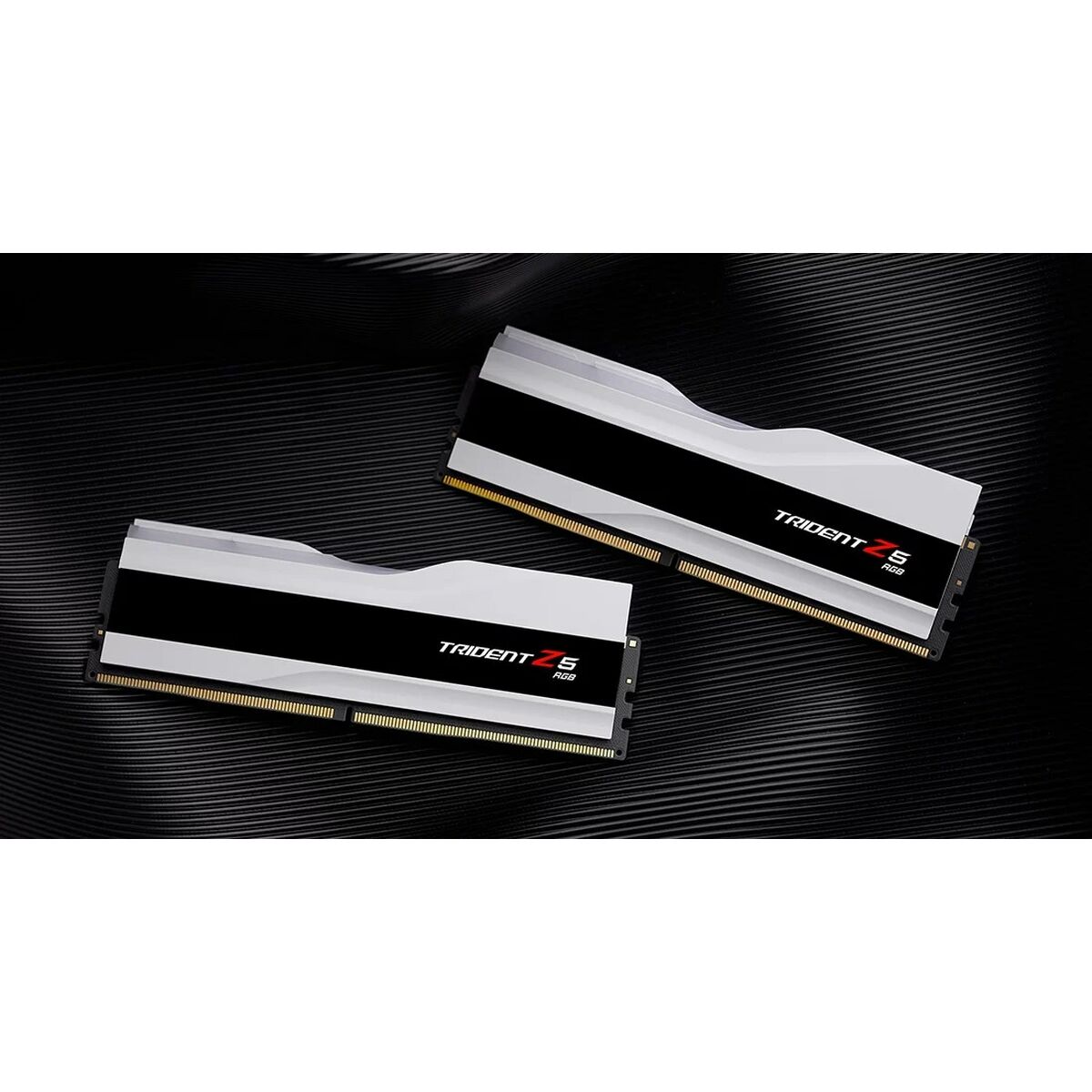 RAM-minne GSKILL F5-6400J3239G16GX2-TZ5RW DDR5 32 GB cl32 - 6