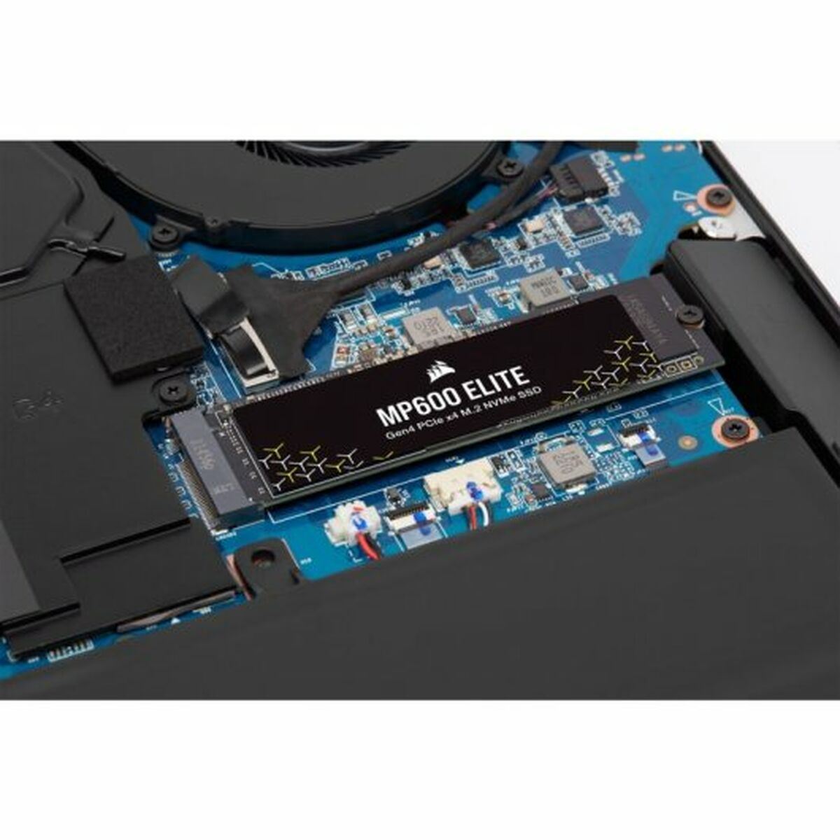 Switch Corsair 2 TB 2 TB SSD - 5