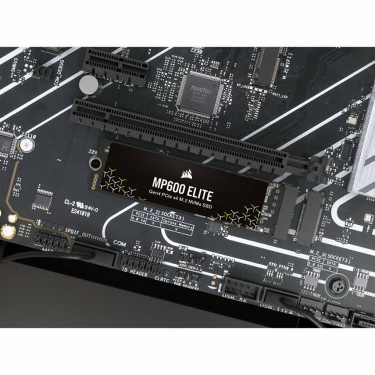 Switch Corsair 2 TB 2 TB SSD - 6