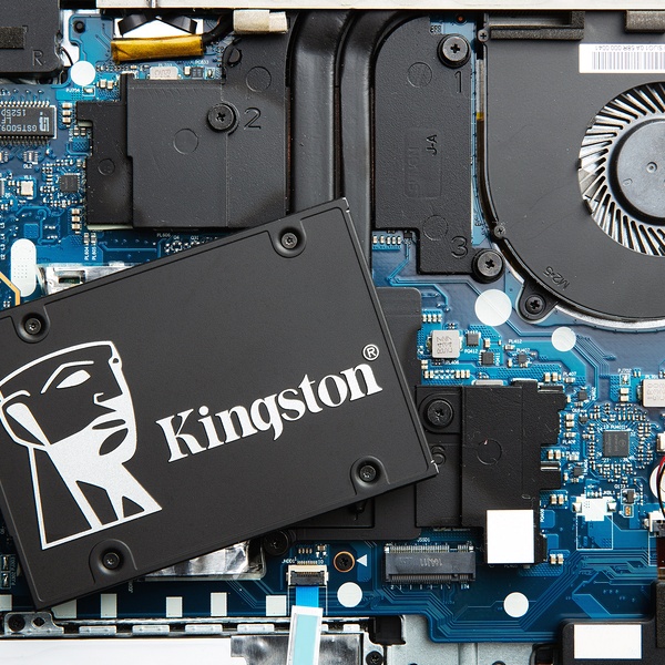 Hårddisk Kingston KC600 2.5" SSD 1 TB SSD - 4