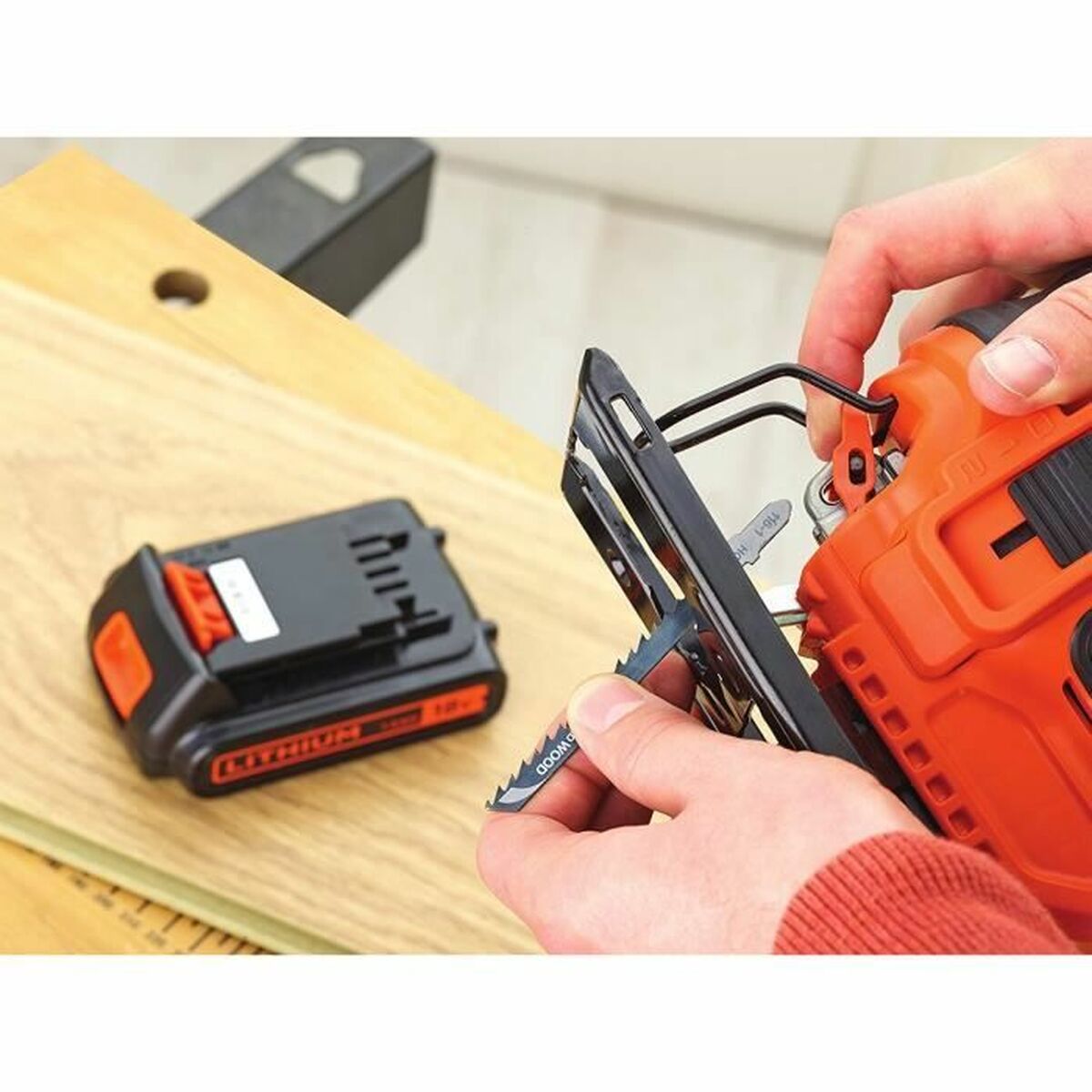 Motorsåg Black & Decker BDCJS18N-XJ - 4