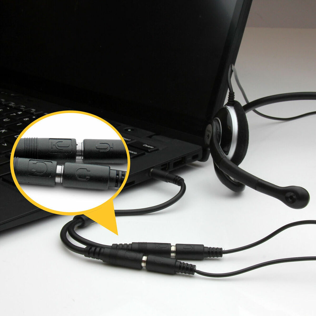 Audio Jack Adapter Startech MUYHSMFF             Svart 0,2 m - 7