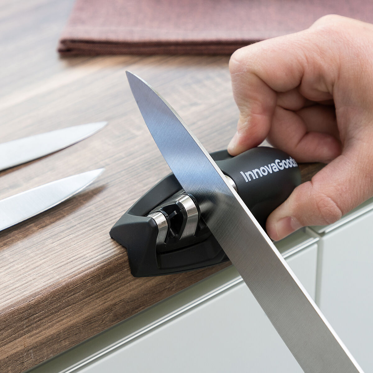 Kompakt Knivslipare Knedhger InnovaGoods - 31