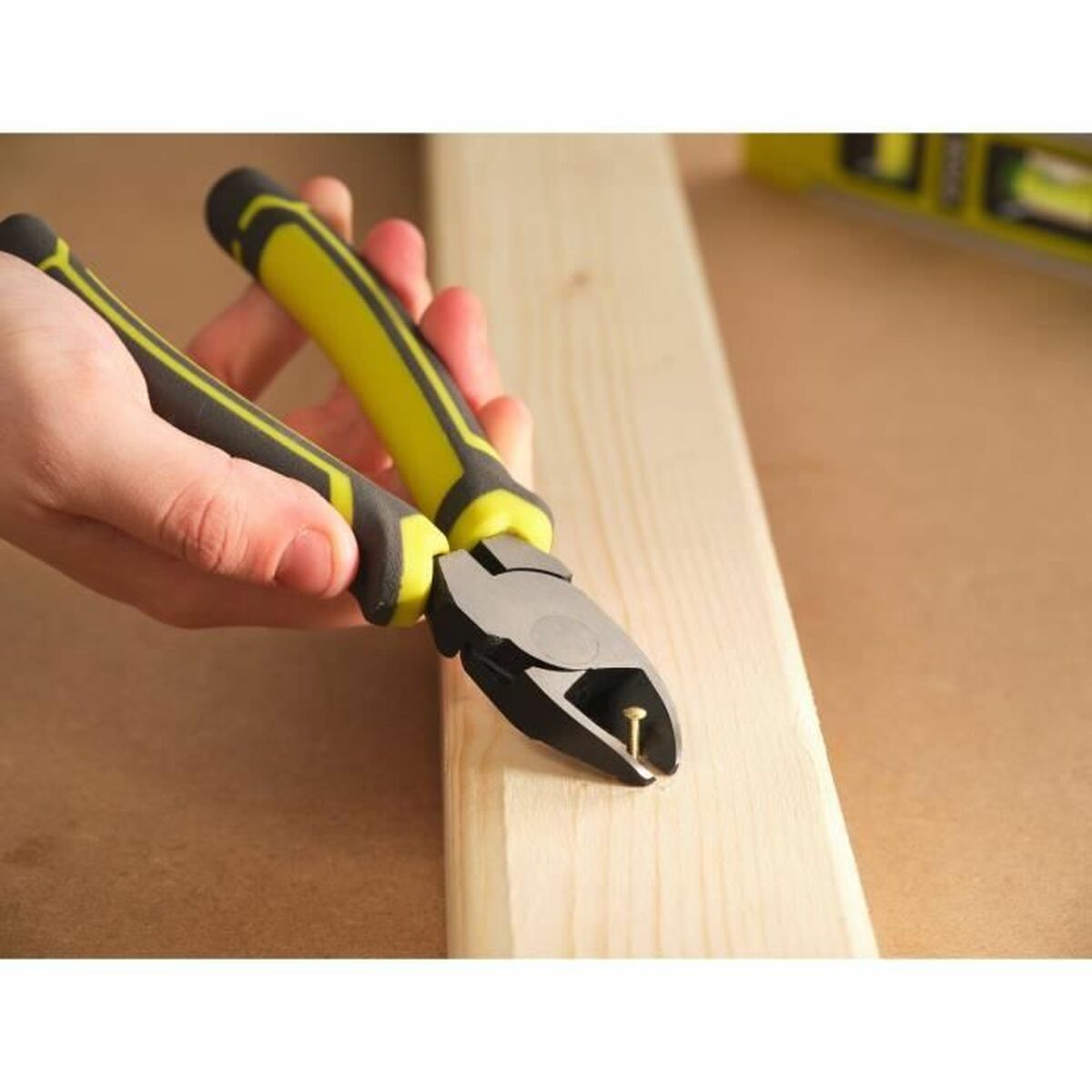 Tång Ryobi - 2