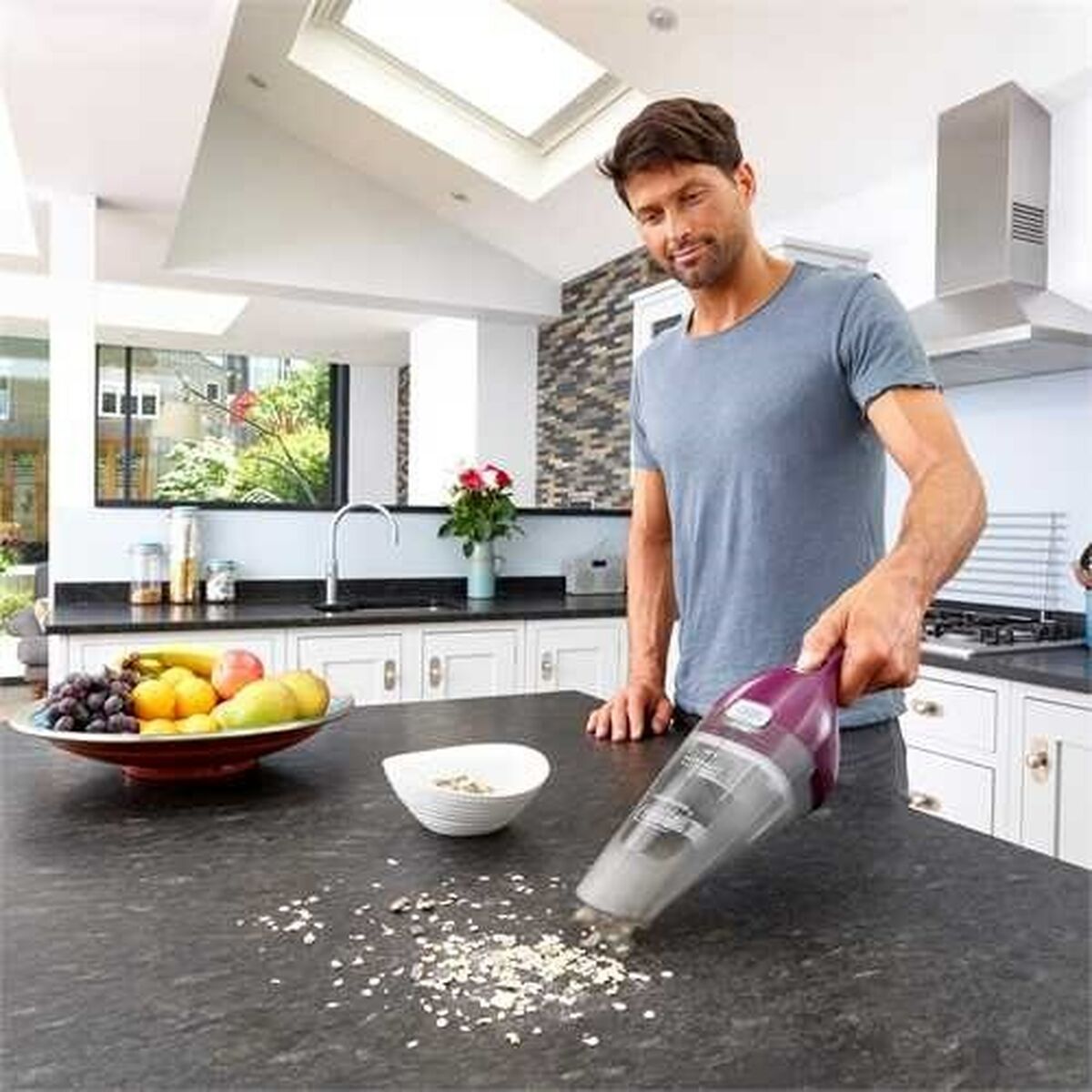 Handdammsugare Black & Decker BD-NVC115W - 4