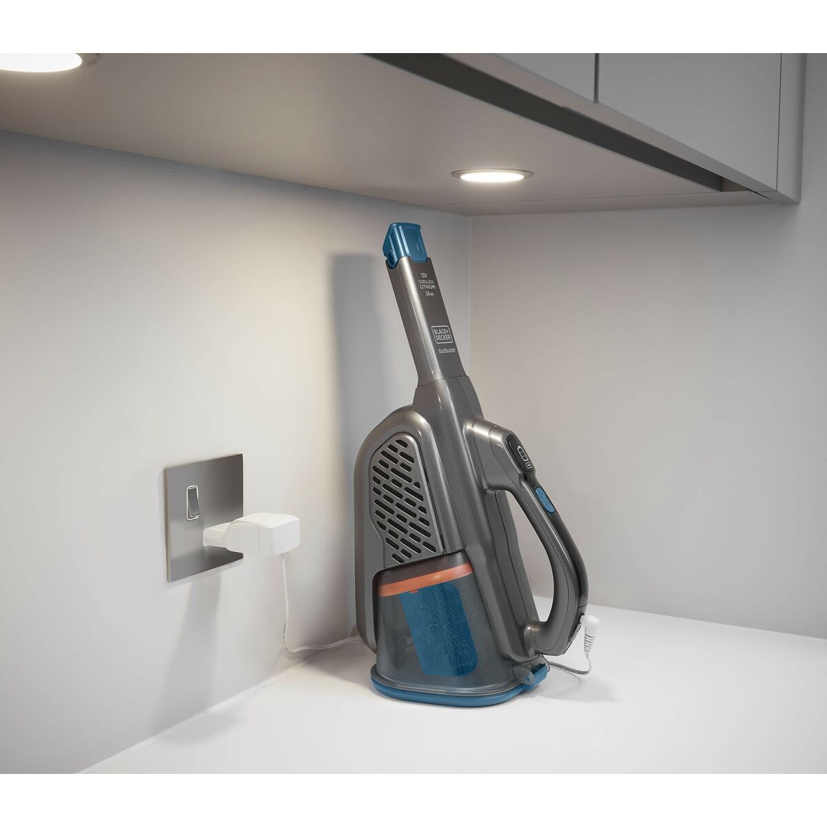 Handdammsugare Black & Decker BHHV320J 24 W - 6
