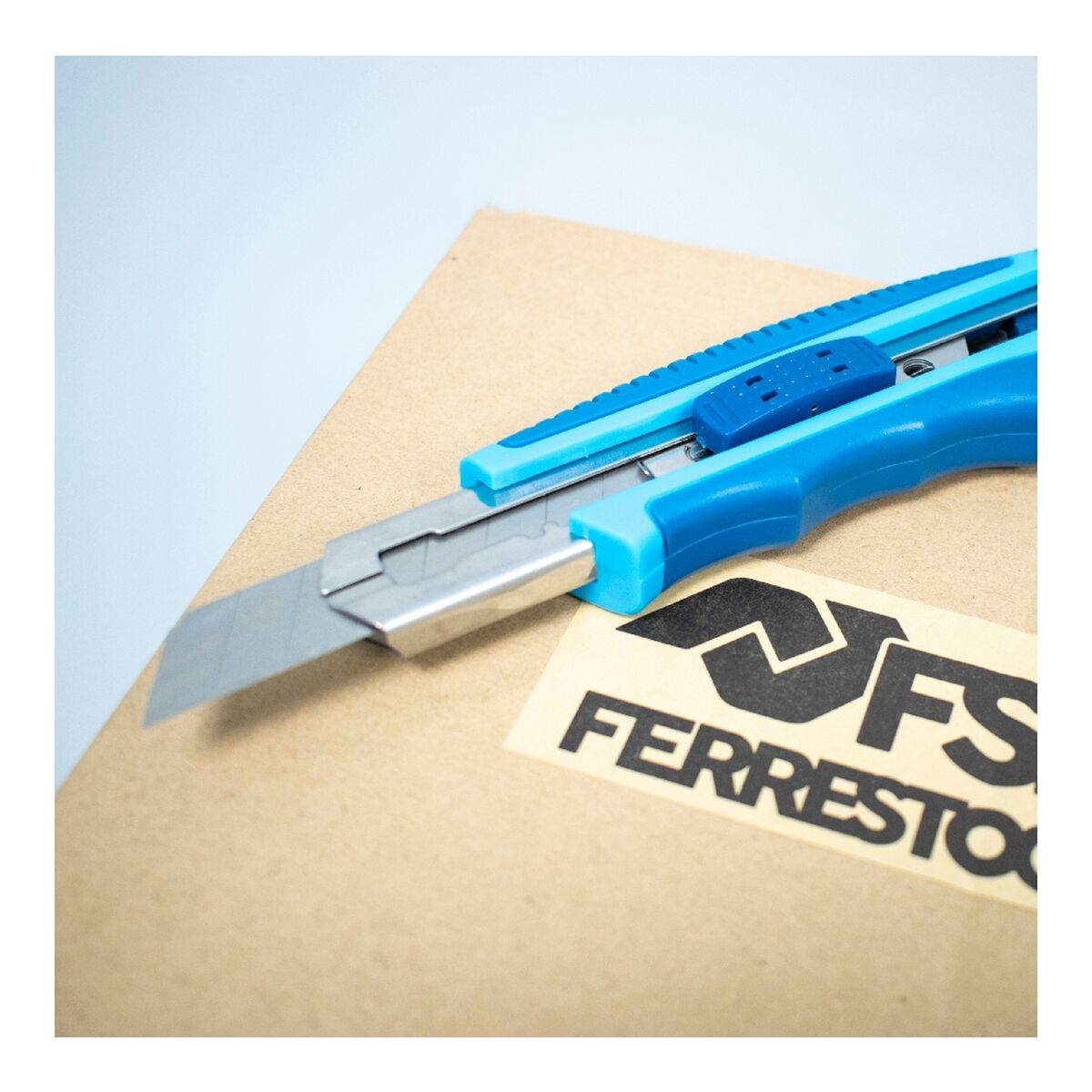 brytbladskniv Ferrestock 18 mm - 17