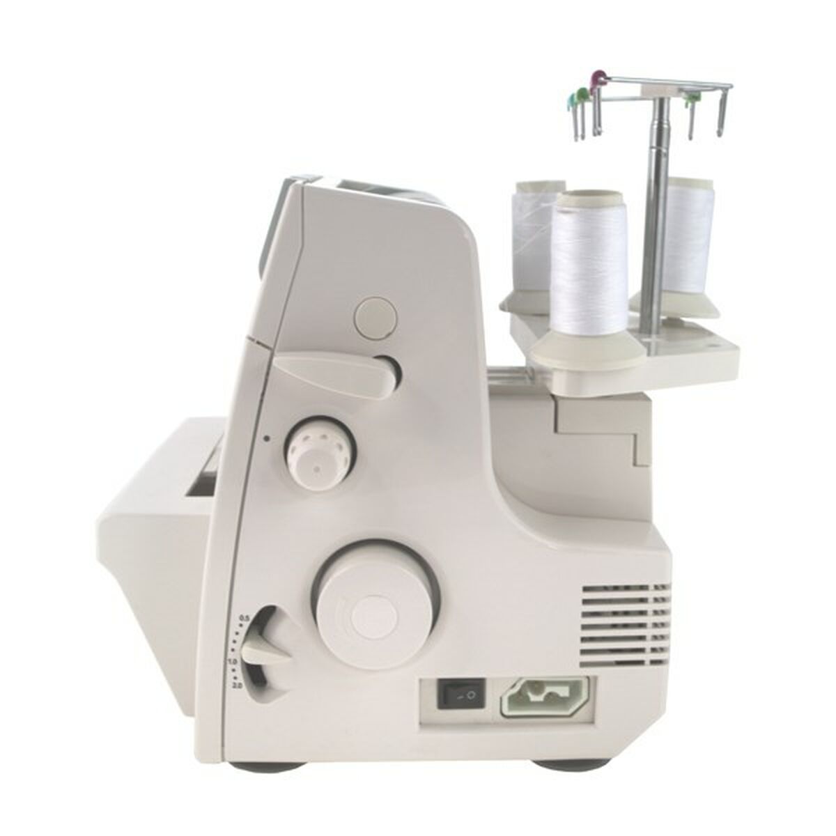 Symaskin ?ucznik Overlock 820D-3 - 4