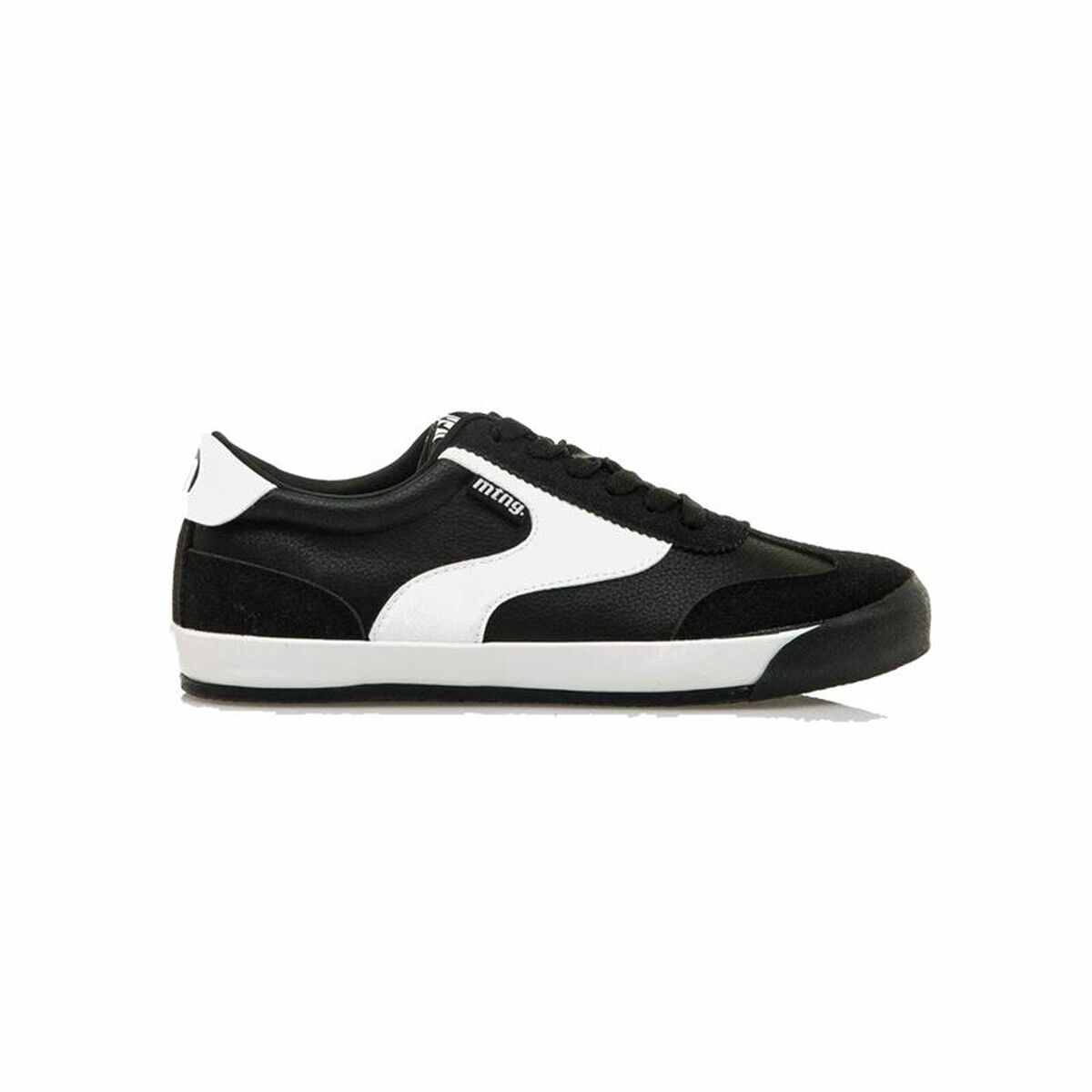 Gymnastiksko, Dam Mustang Mustang 2025 V Attitude