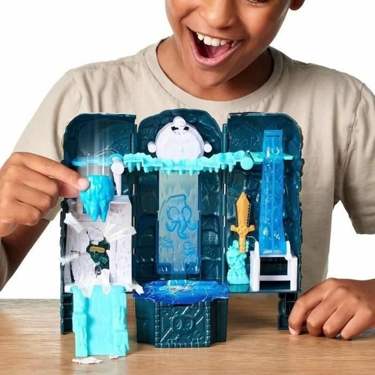 Ledad figur Moose Toys Calabozo Glaciar Isla Calavera - 6