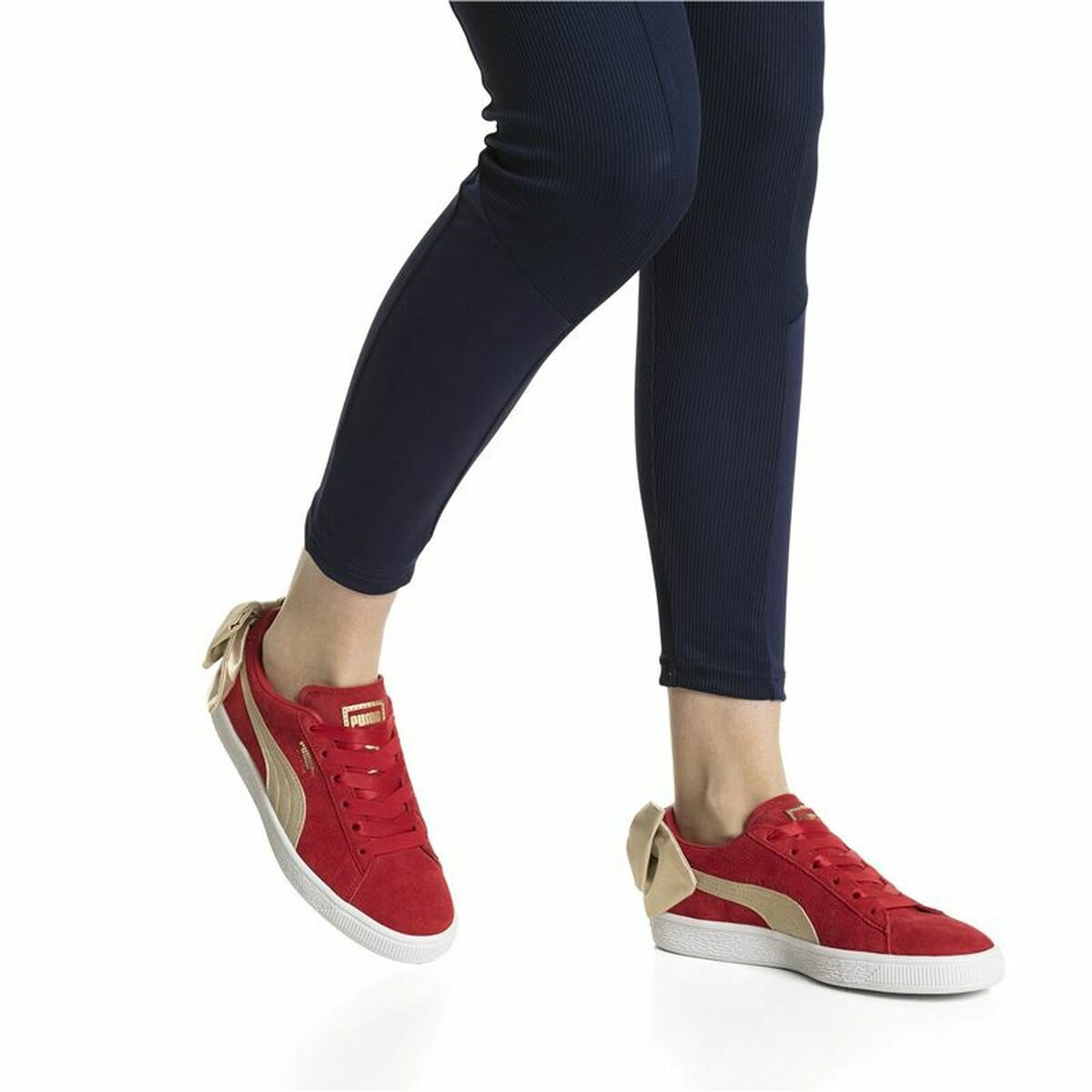 Casual Träningsskor Dam Puma Sportswear Suede Bow Varsity Röd - 14