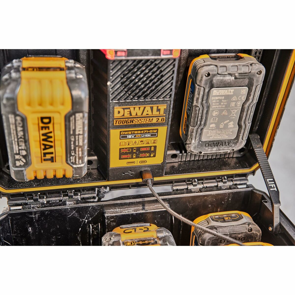 Batteriladdare Dewalt DWST83471 - 5