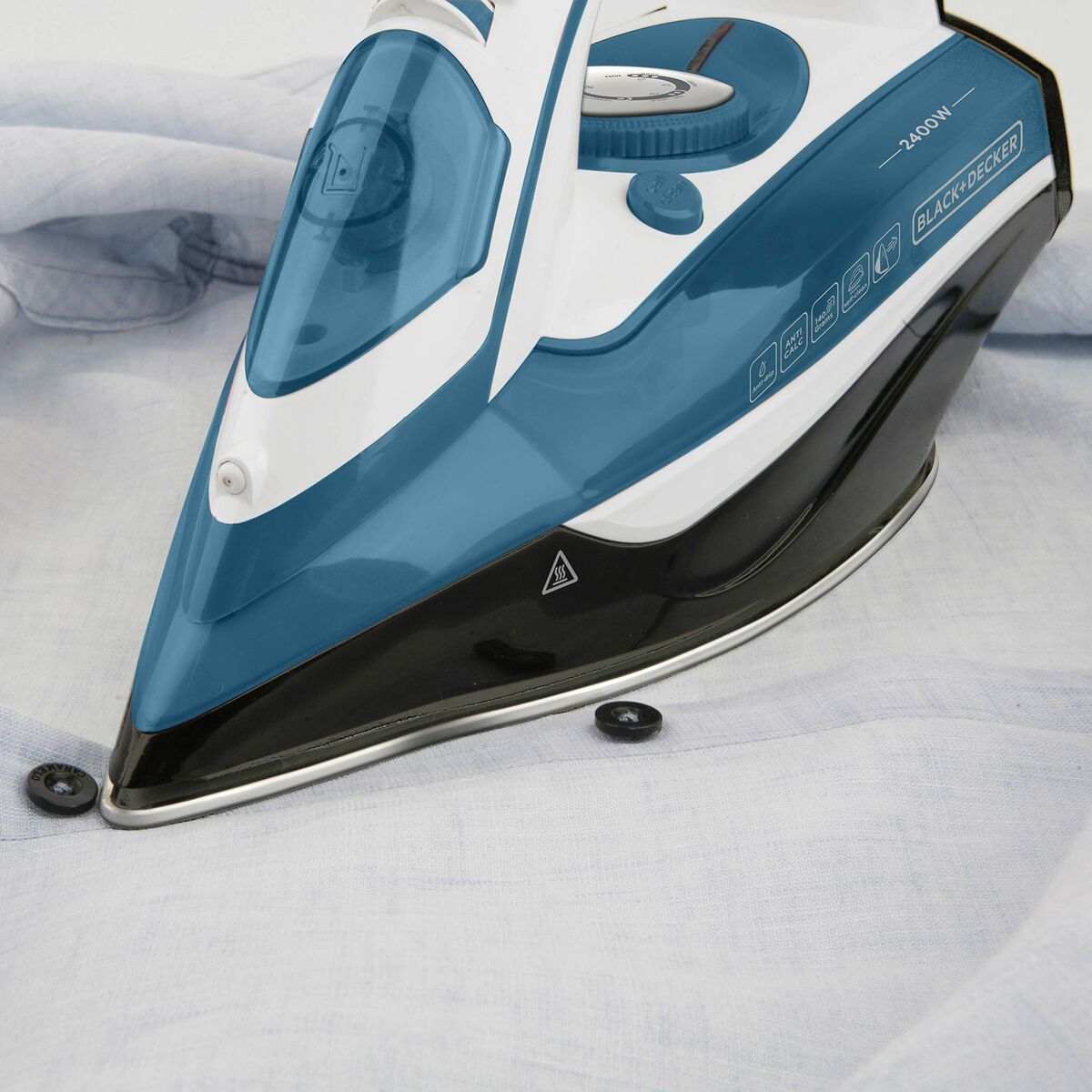 Ångstrykjärn Black & Decker BXIR2402E 2400 W - 3