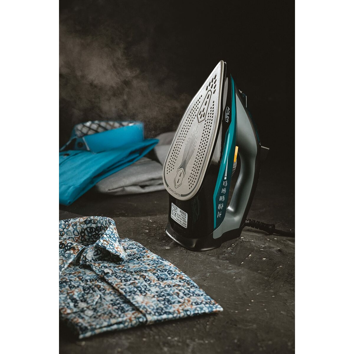 Ångstrykjärn Adler AD5032 2400 W - 2