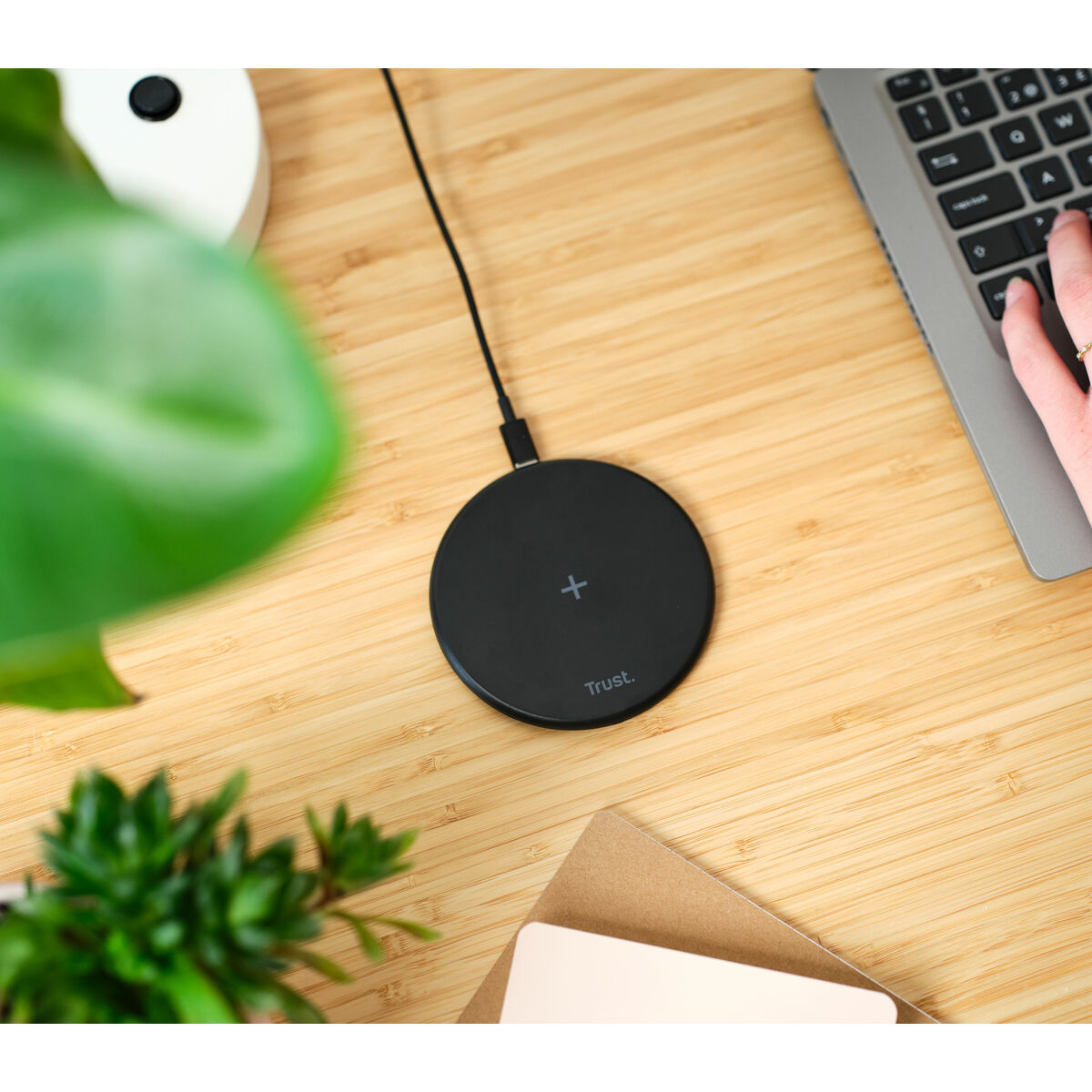 Trådlös laddare Trust 24784 Svart USB-C 15 W - 5