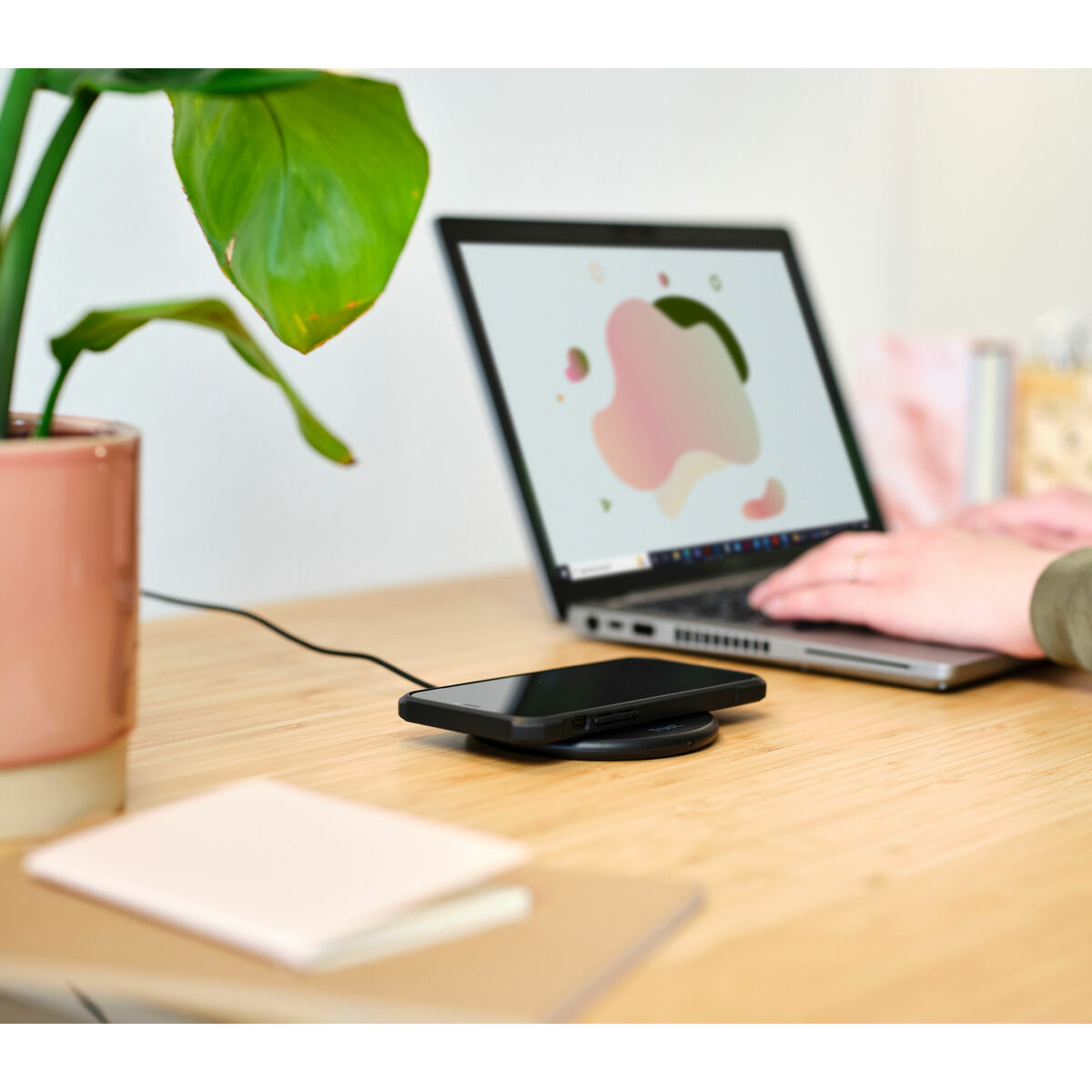 Trådlös laddare Trust 24784 Svart USB-C 15 W - 3