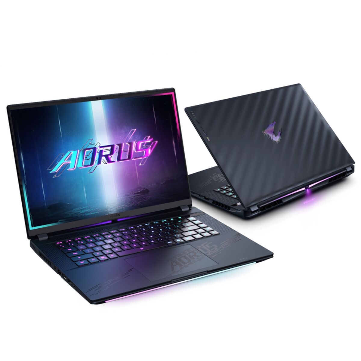 Bärbar dator Gigabyte AORUS MASTER 16 BZHC6ESE64SP 16" intel core ultra 9 275HX 32 GB RAM 1 TB SSD nvidia geforce rtx 5090 - 3