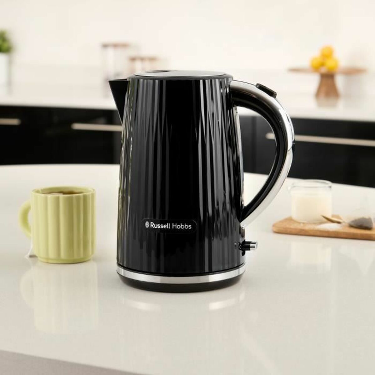 Vattenkokare Russell Hobbs Svart Rostfritt stål Plast 2400 W 1,7 L - 2
