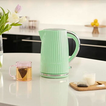 Vattenkokare Russell Hobbs Violett Plast 2400 W 1,7 L