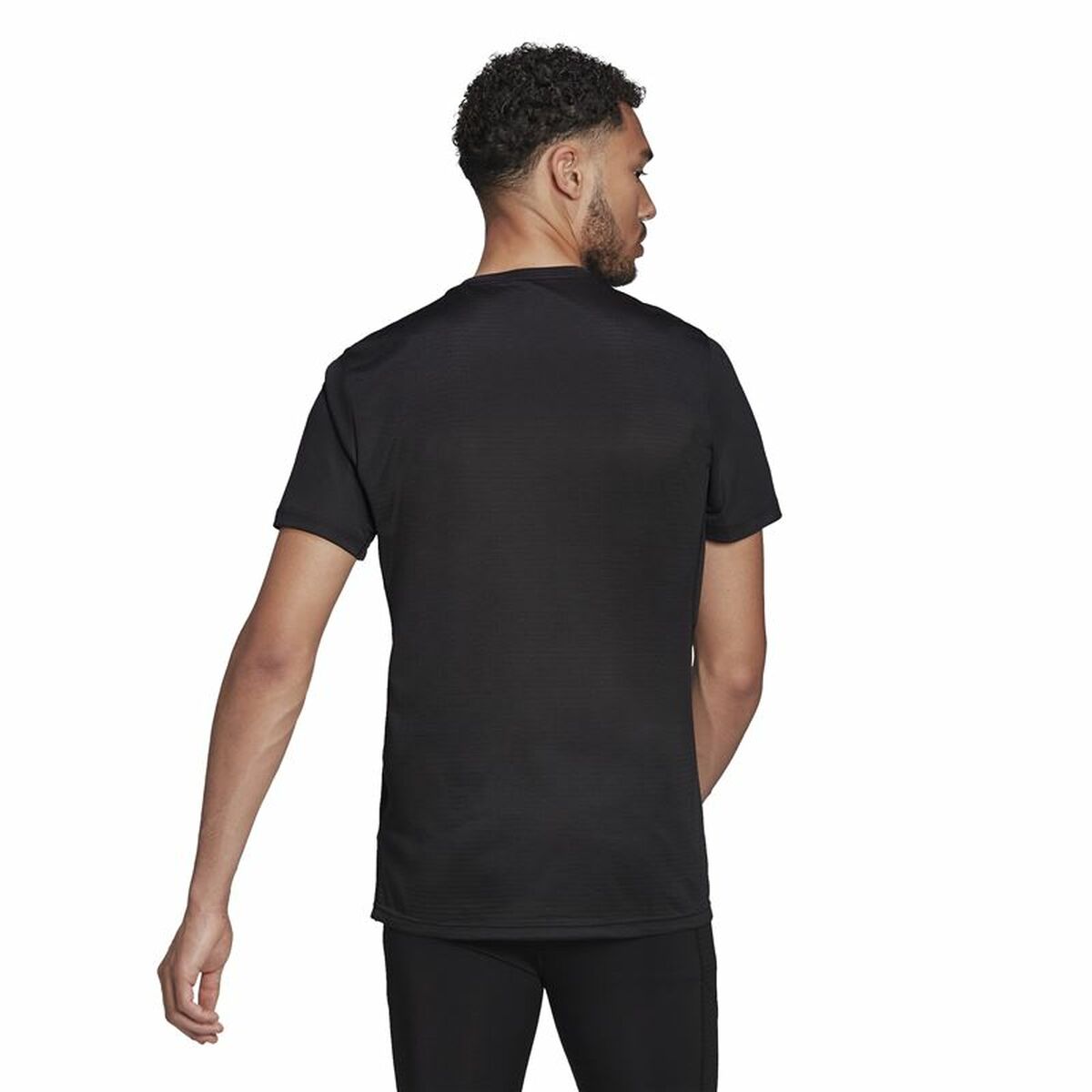 T-shirt Adidas Own The Run Svart - 3