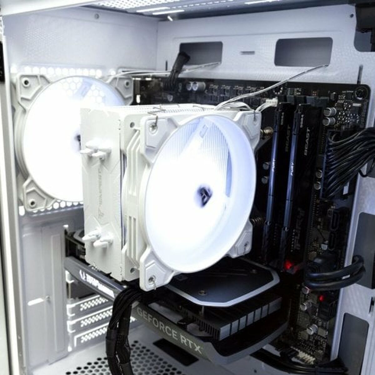 Bordsdator PcCom Ready Intel Core i5-12400F 32 GB RAM 1 TB SSD Nvidia Geforce RTX 4060 - 3