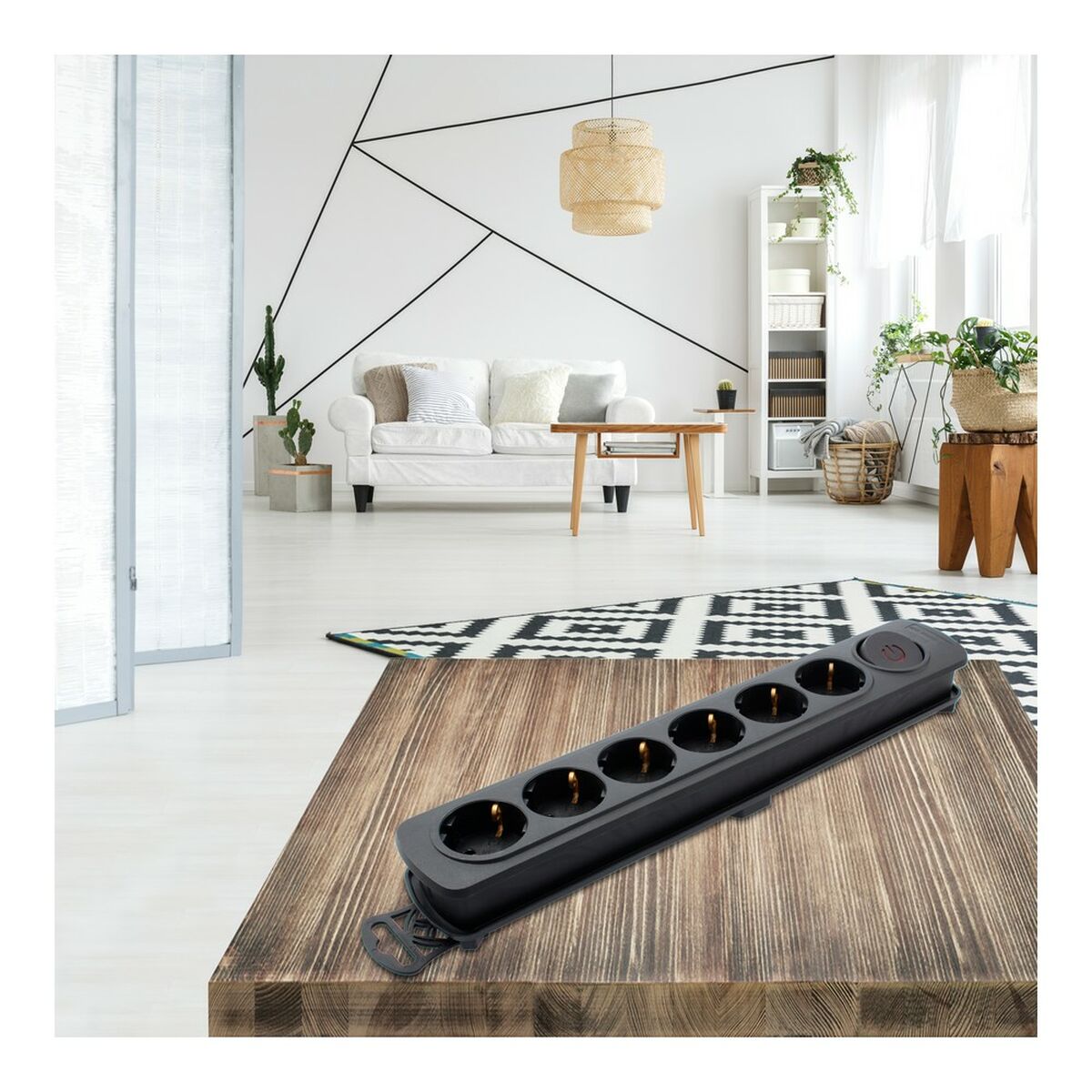 Förgreningslist 6 Tomas med Brytare TM Electron 250 V - 8