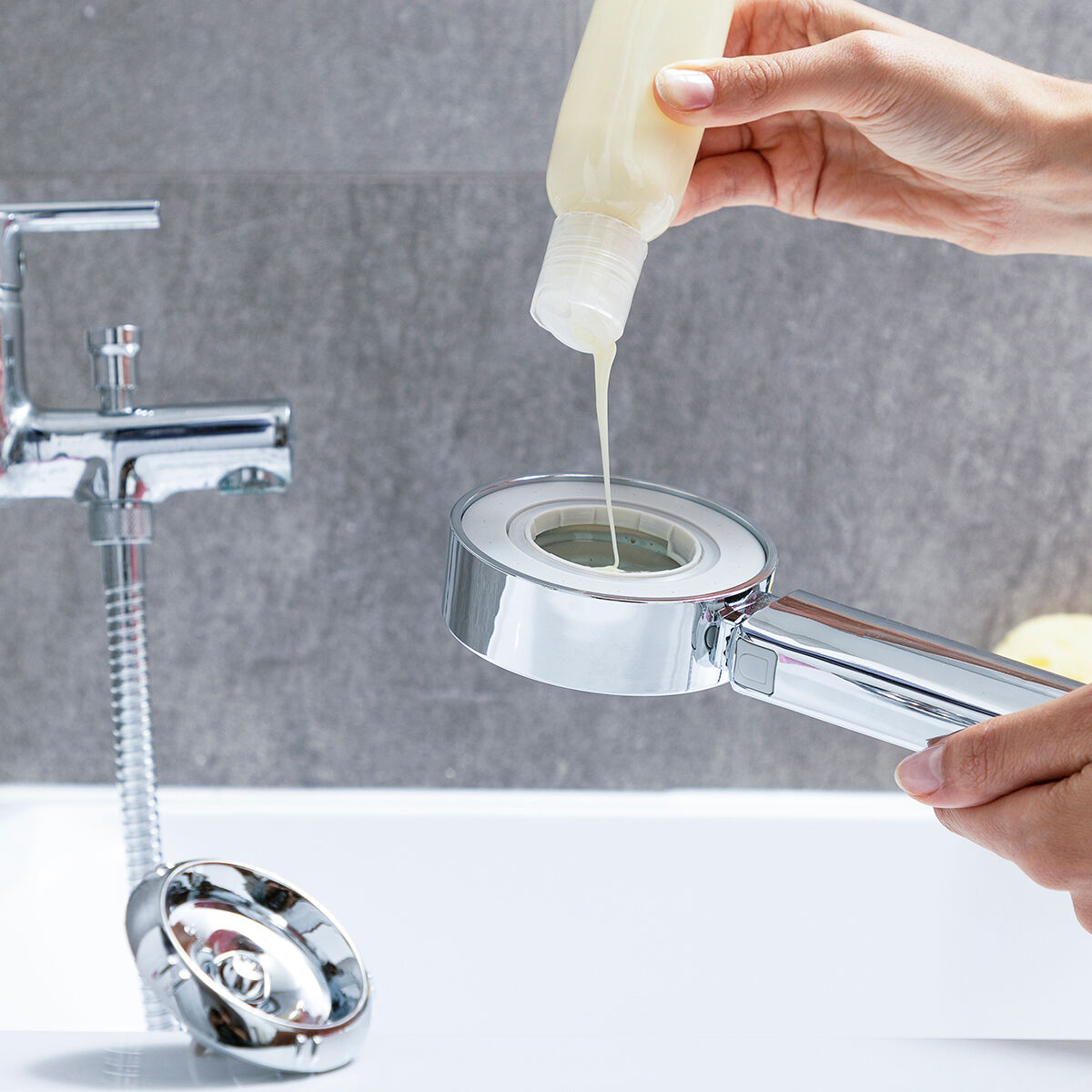 Dubbelt duschhuvud med 3 i 1-dispenser Xawara InnovaGoods - 12