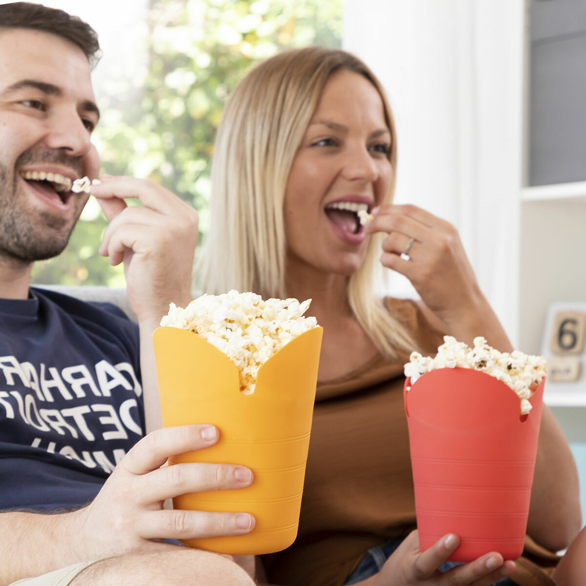 Hopvikbara popcornskålar i silikon InnovaGoods COLLAPSIBLE POPCORN BOWL Metall Silikon (Renoverade A) - 3