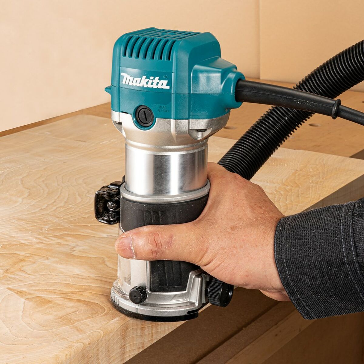 Fräsmaskin Makita RT0702C - 3