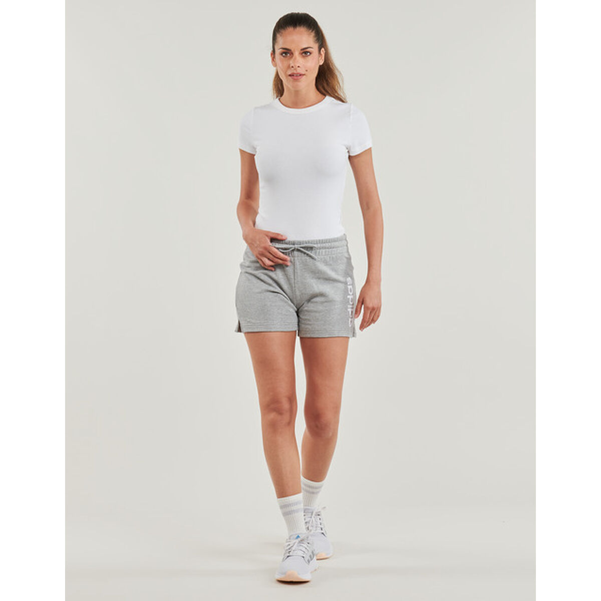 Sportshorts för kvinnor Adidas W LIN FT SHO JD4960 Grå - 2
