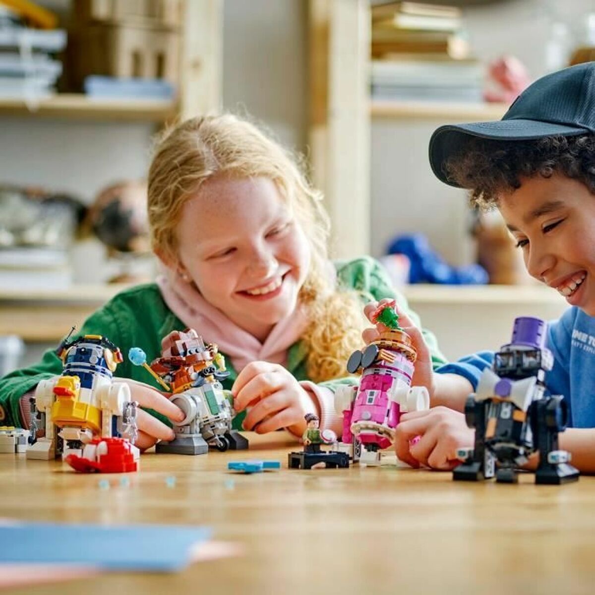 Byggsats Lego 75392 Creative Droid Factory 1186 Delar - 5