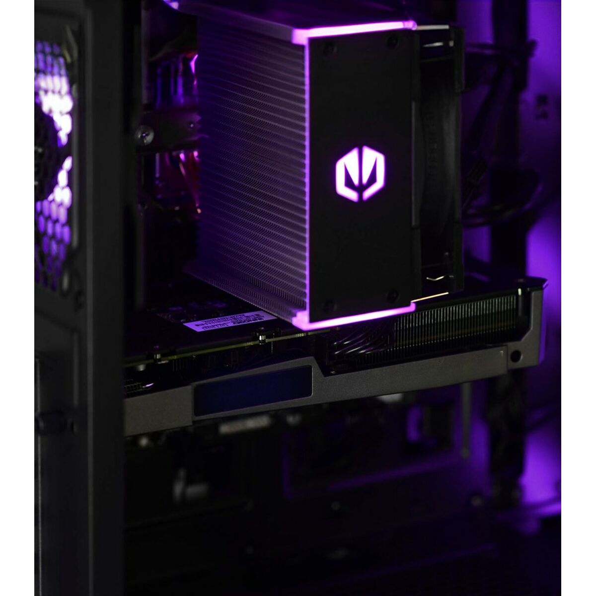 Bordsdator Actina 32 GB RAM 1 TB SSD AMD Radeon RX 7700 xt - 7