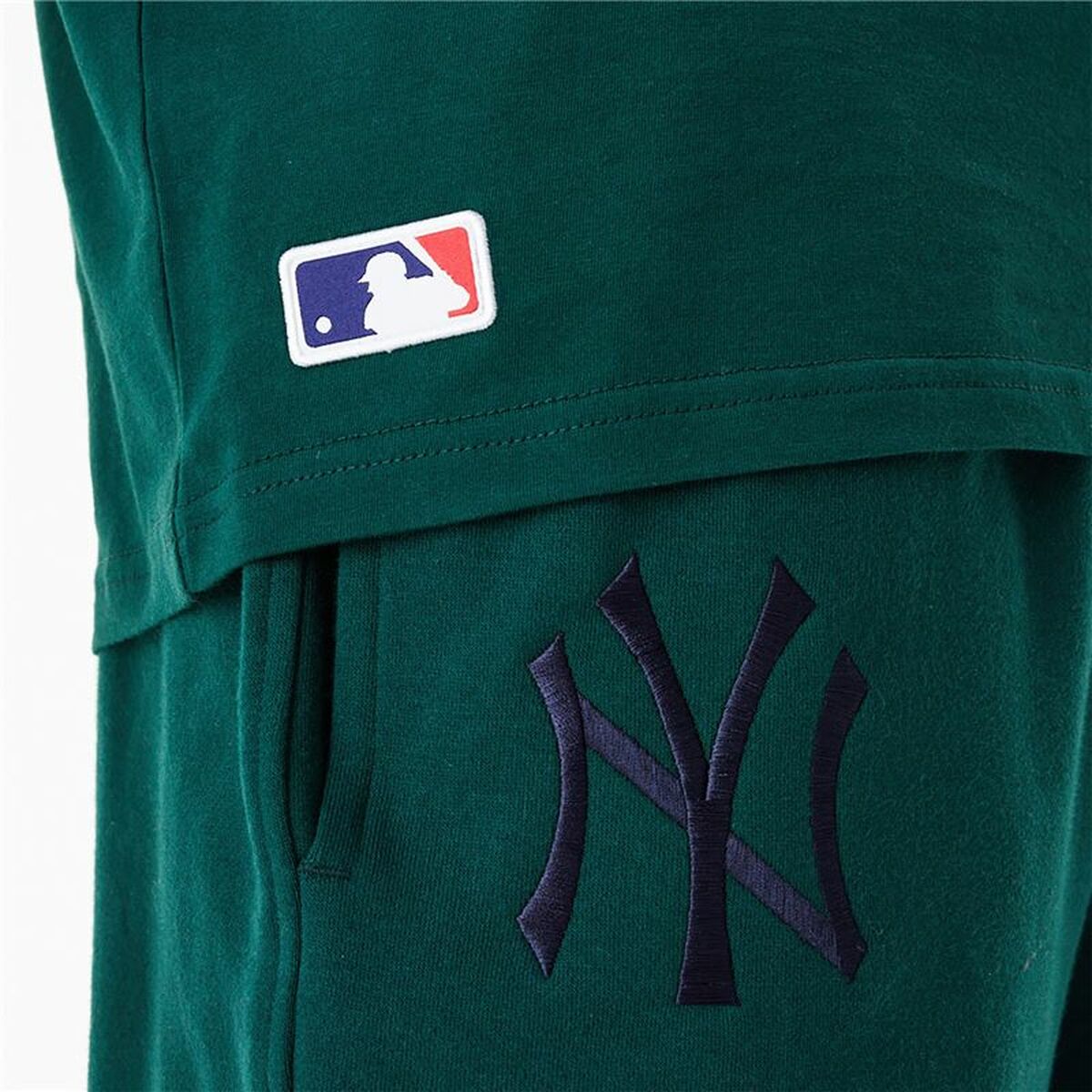 T-shirt med kortärm Herr New Era League Essentials New York Yankees Mörkgrön - 4