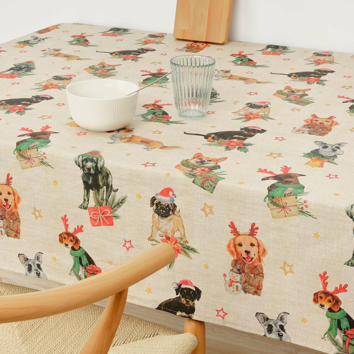 Fläckresistent bordsduk i harts Belum Christmas Multicolour 150 x 150 cm - 4
