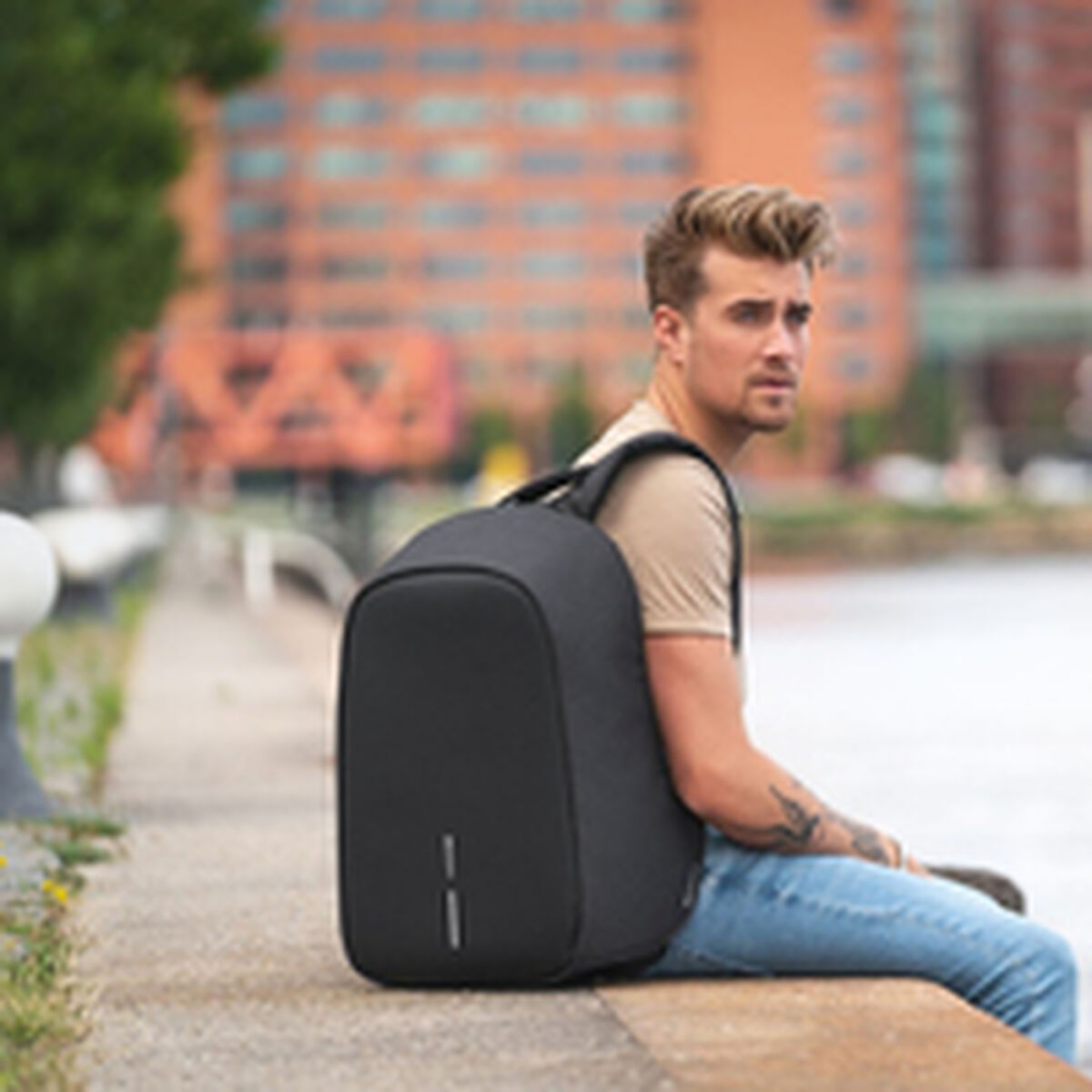 Anti-theft Backpack XD Design P705.291 Svart - 10