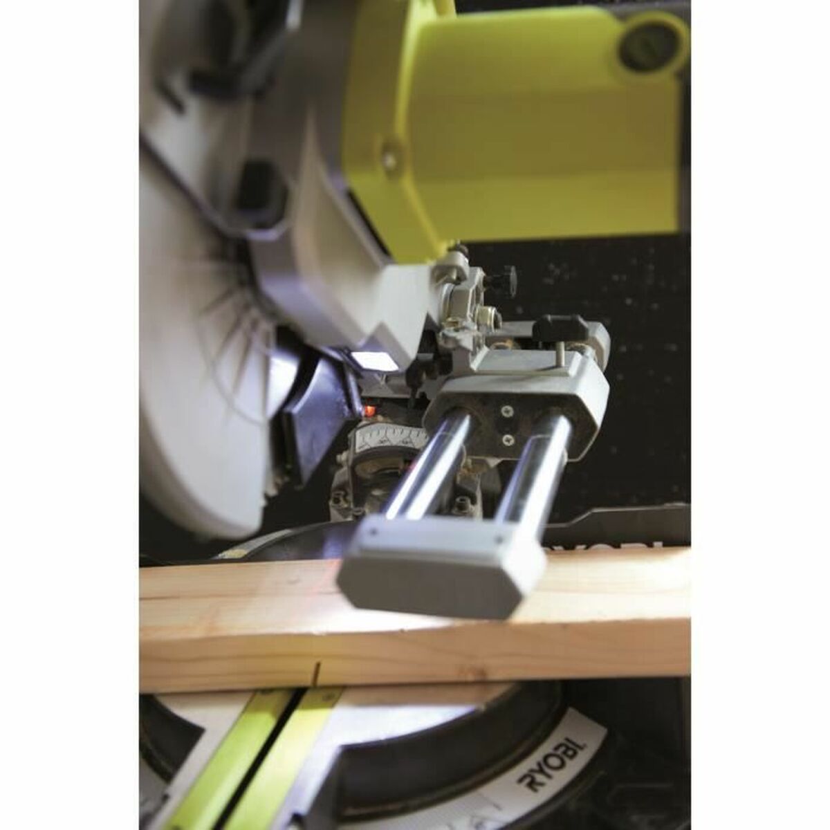 Table saw Ryobi DHR264Z 2000 W 18 V 254 mm 300 x 90 mm - 2