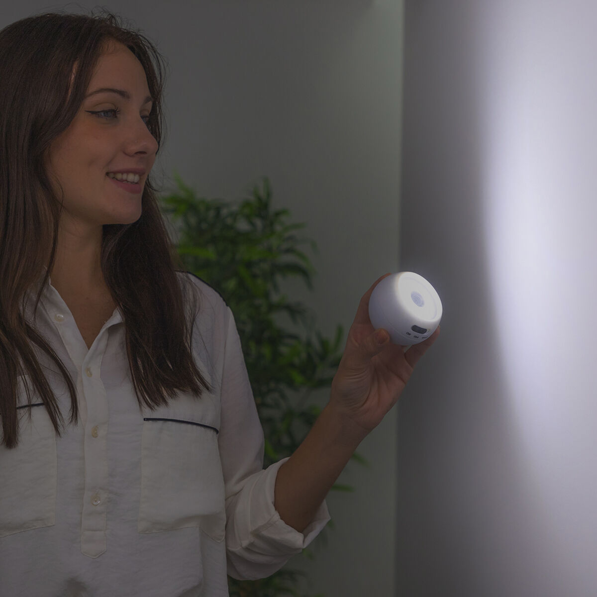LED-lampa med rörelsesensor Maglum InnovaGoods - 4