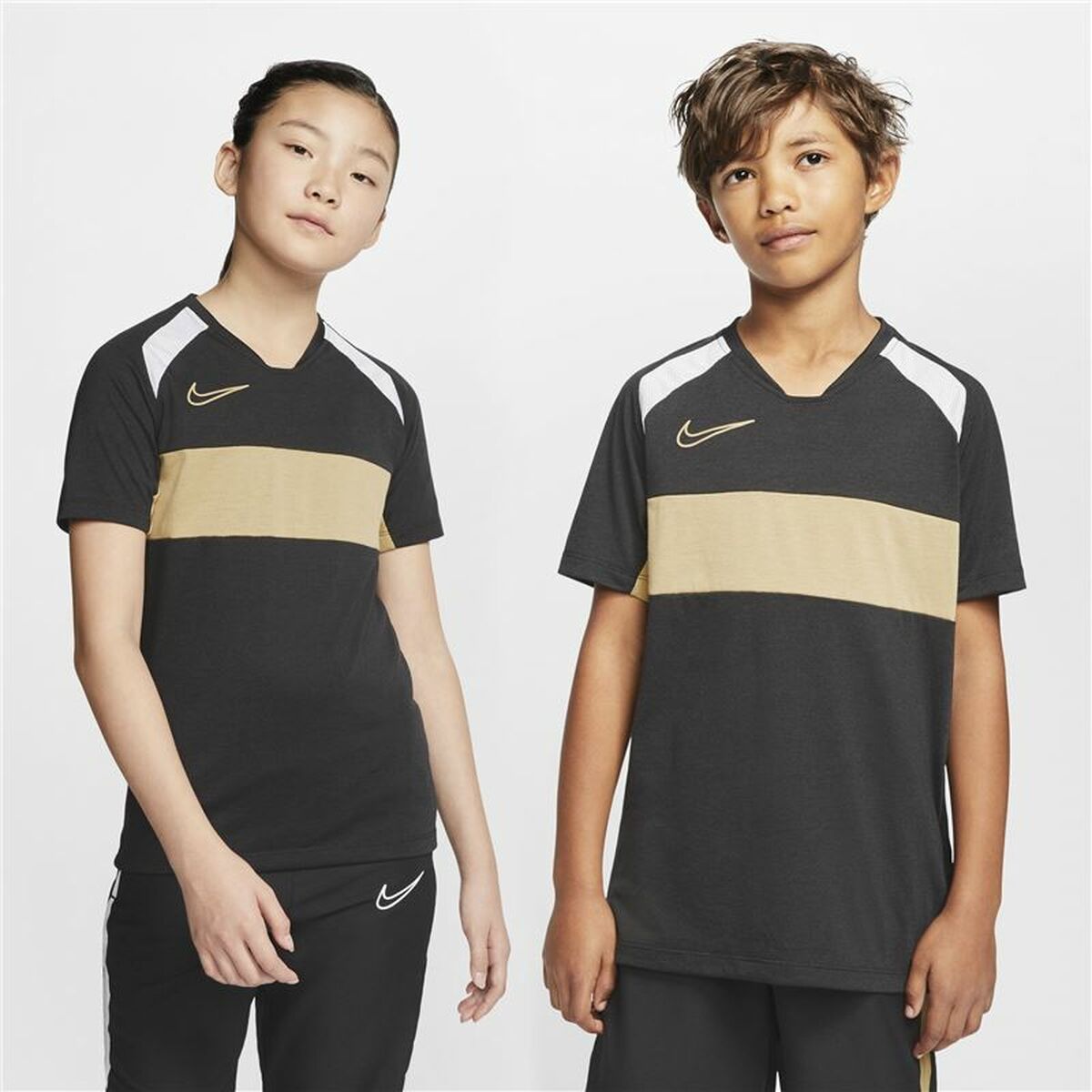 T-shirt med kortärm Herr Nike Dri-FIT Svart - 3