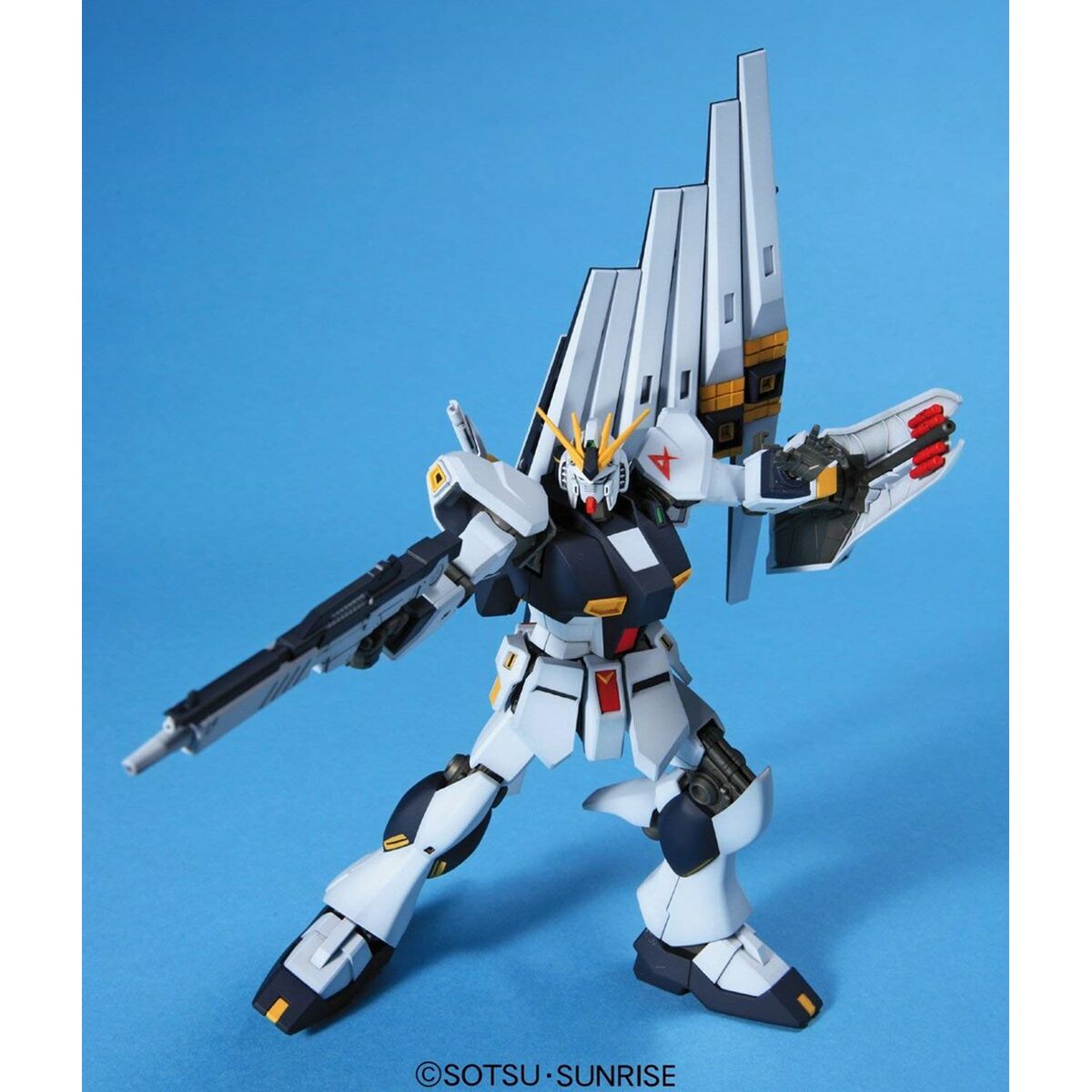 Prydnadsfigur Bandai RX-93 Nu GUNDAM Gul Vit Svart Plast - 3