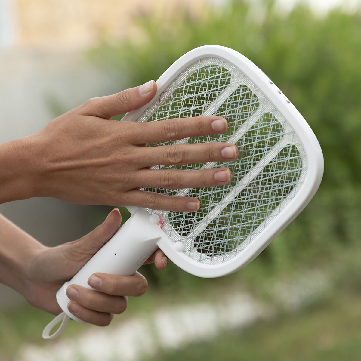 Uppladdningsbar anti-mygglampa och insektsracket 2-i-1 Swateck InnovaGoods - 5