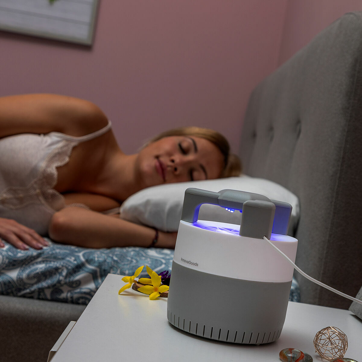 Myggavvisande lampa med insugningsfunktion KL Silen InnovaGoods - 10