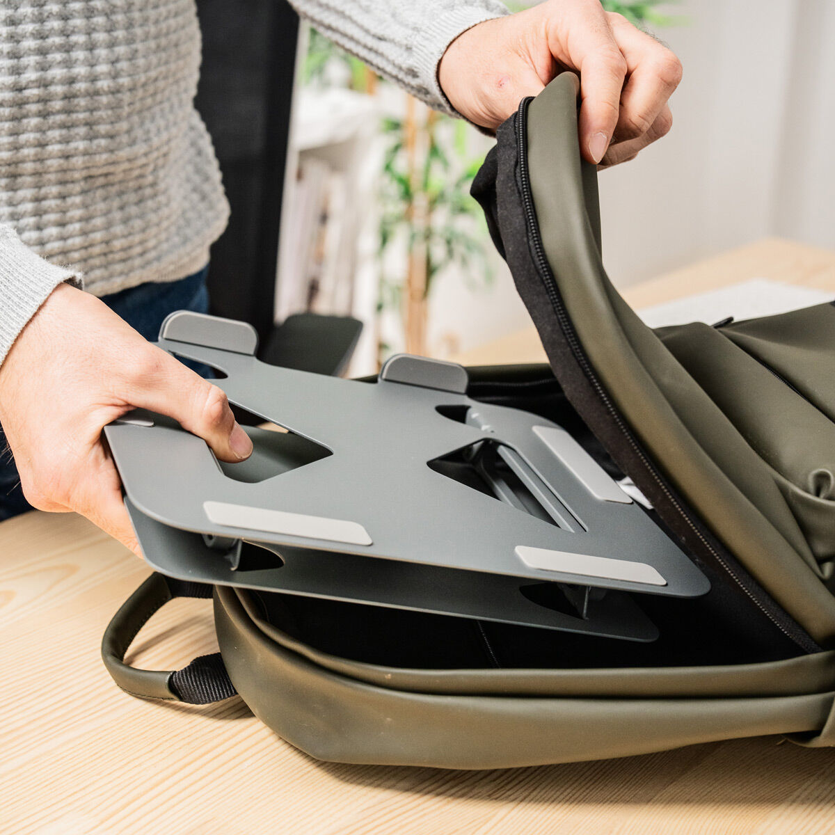 Vikbart och justerbart stativ för bärbar dator Lastan InnovaGoods - 4