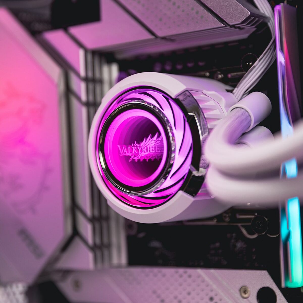 Flytande kylkit Valkyrie VK-AIOJR280W - 4